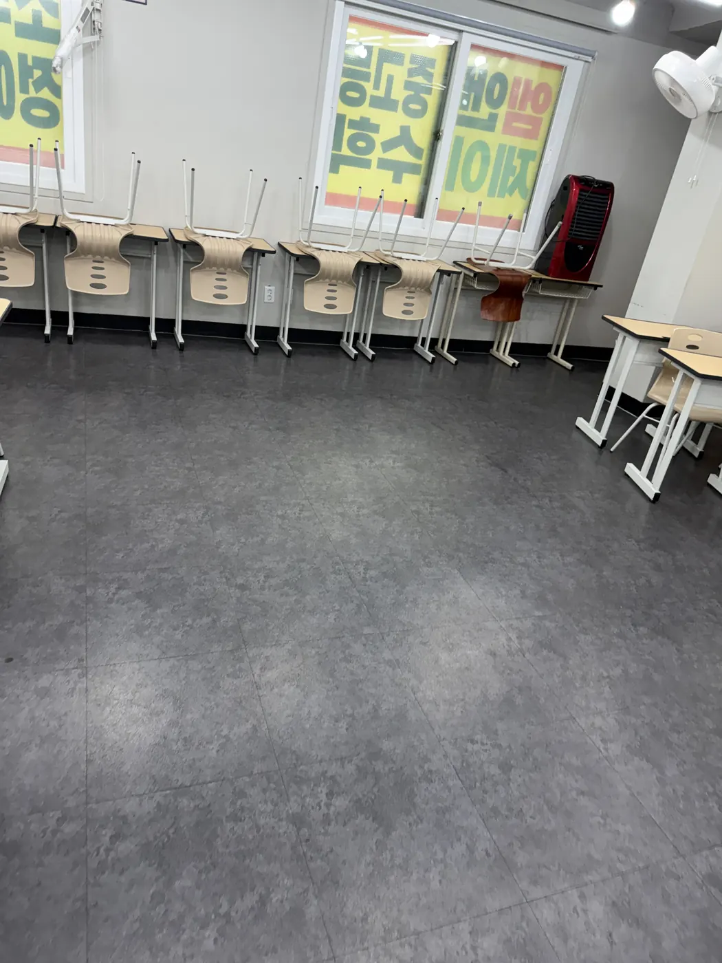 열람석 정리 — 부여군 학원청소 현장