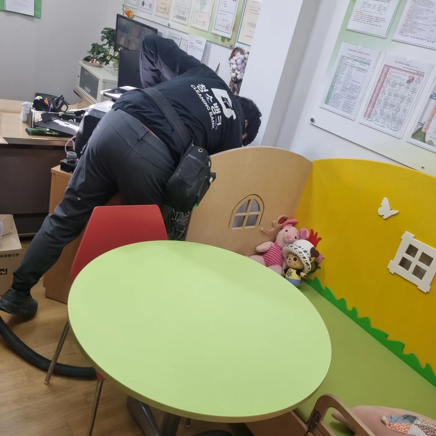 아산시 어린이집청소 시공 현장 — 보육실 정리