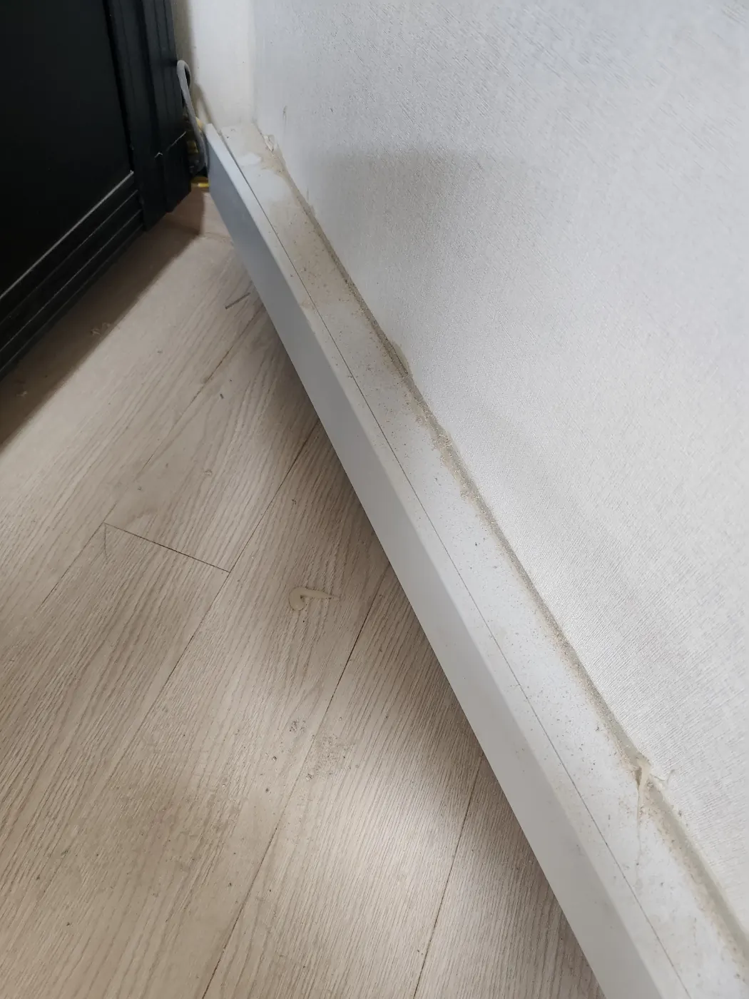 바닥 마감 상태 — 예산군 어린이집청소 현장