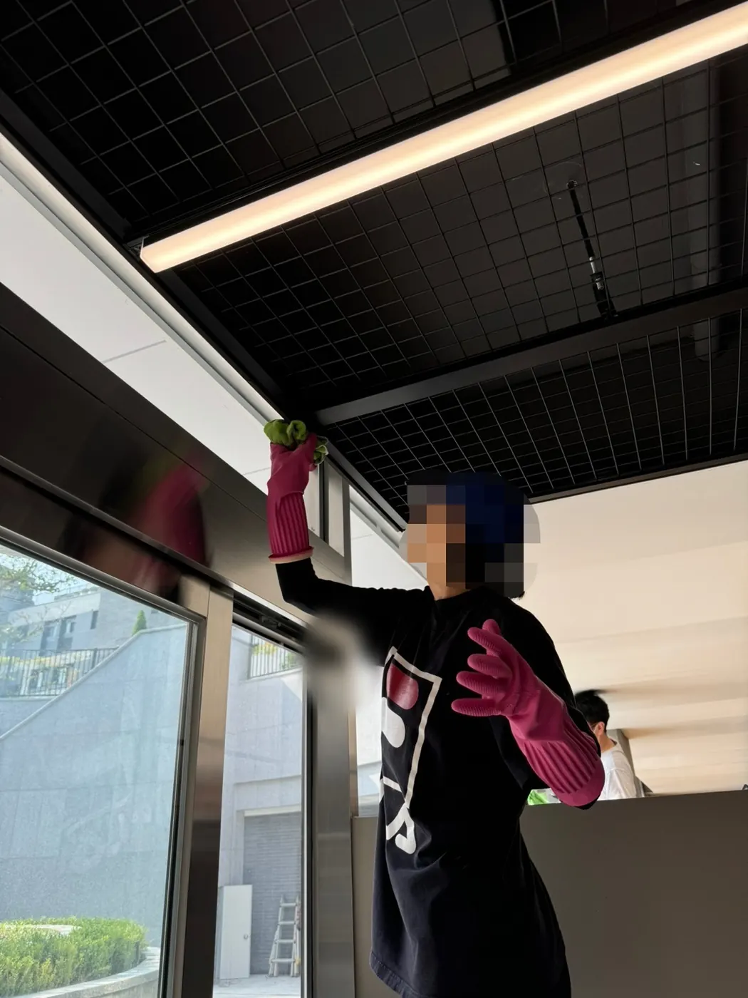 세정 진행 — 공주시 헬스장청소 현장