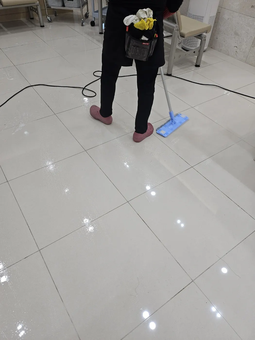 세정 진행 — 당진시 병원청소 현장