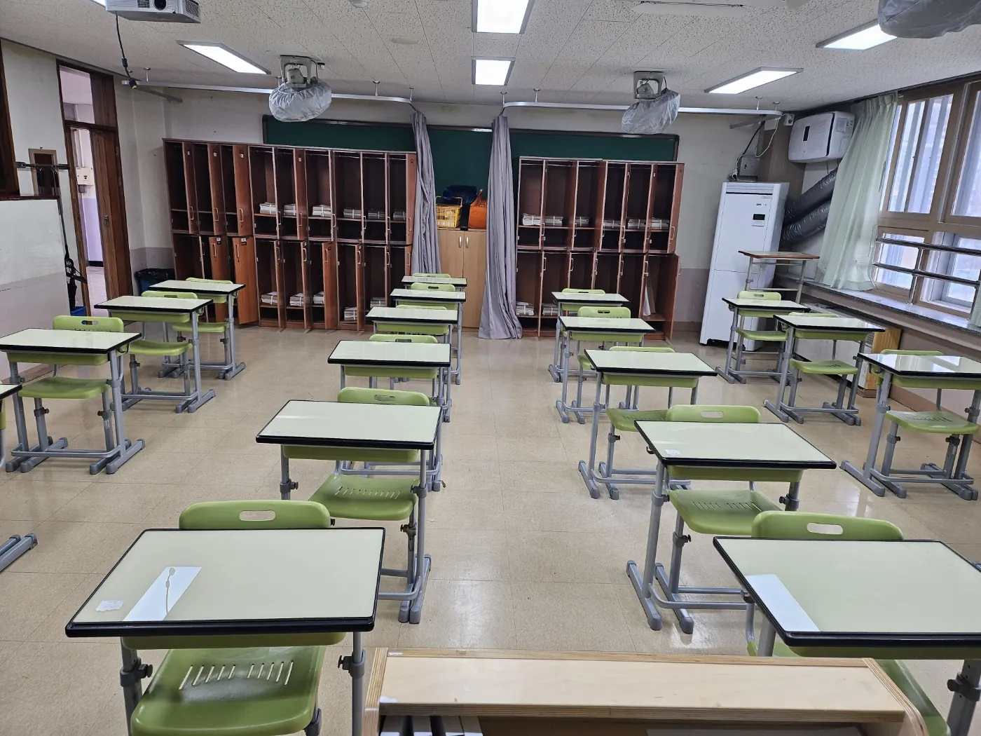 특별교실 정리 — 서천군 학교청소 현장